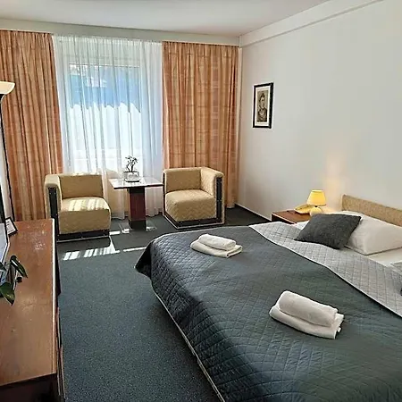 A-austerlitz Hotel 3*